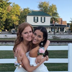 Meet your Posher, Kaia